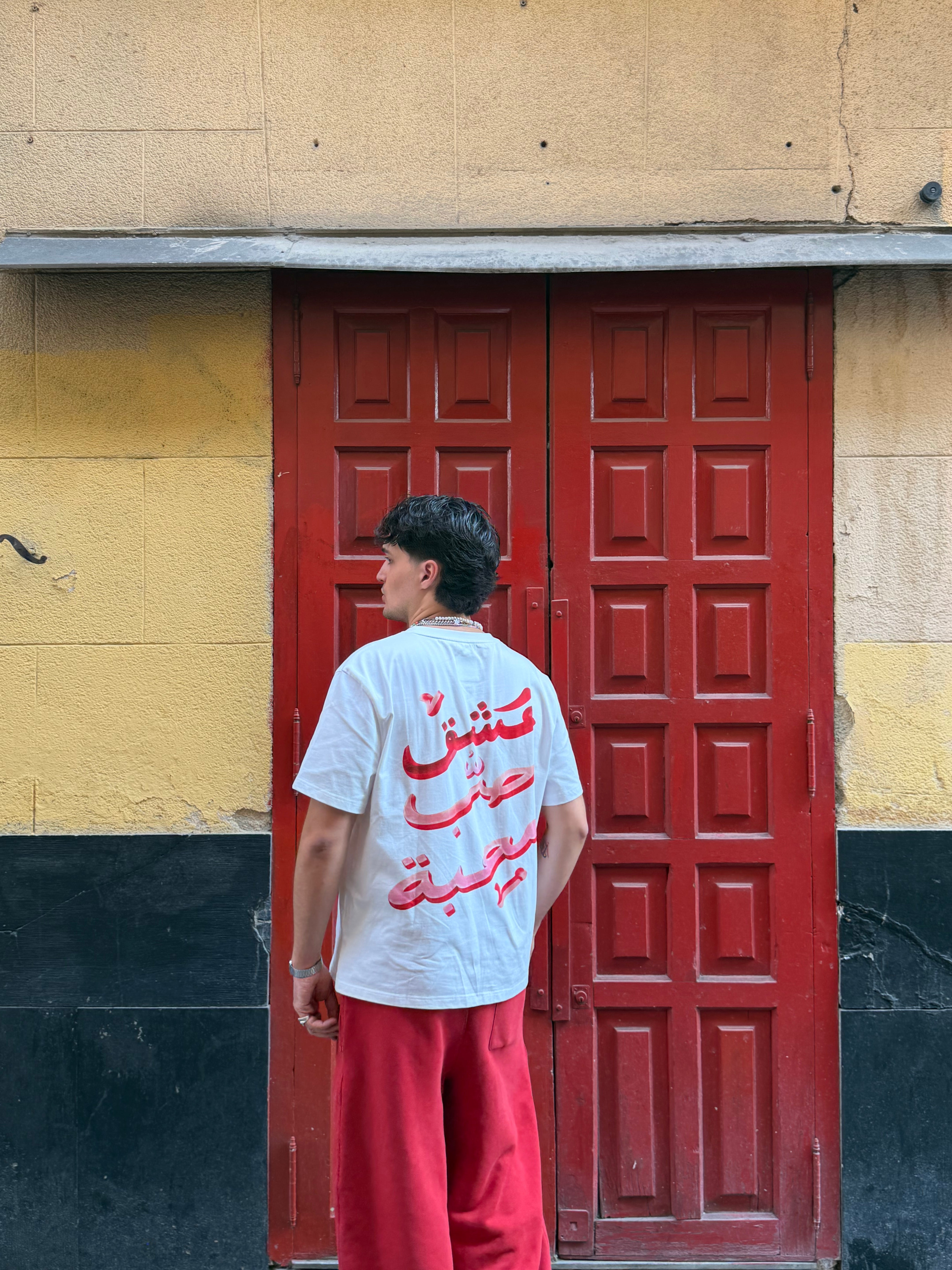 SCRIPT TEE
