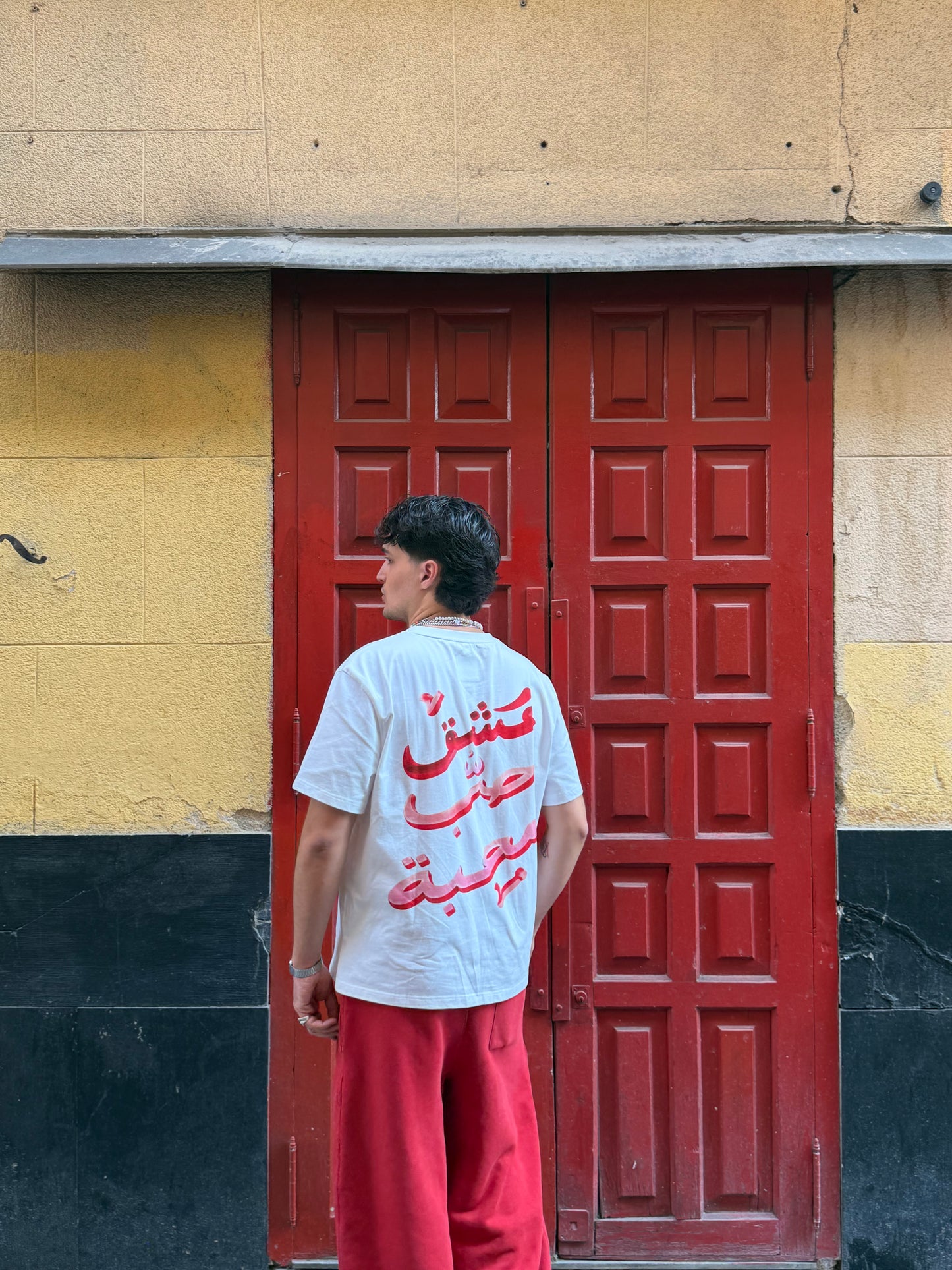 SCRIPT TEE